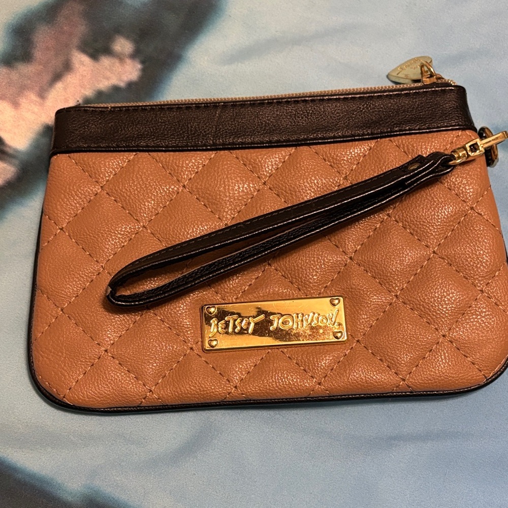 Betsey Johnson Brown‎ Quilted Wristlet with Black Trim